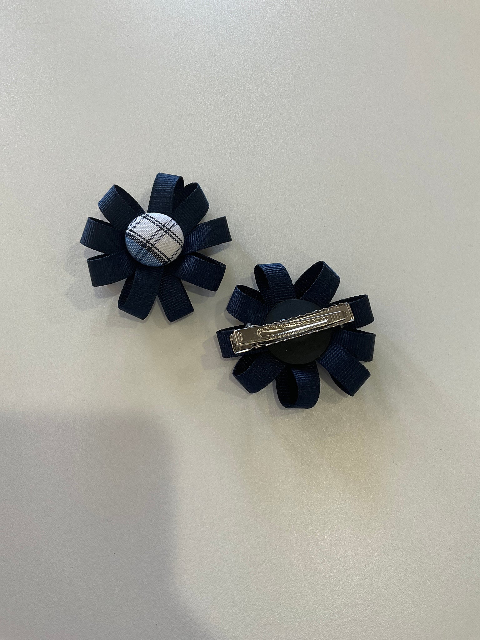 COL/SPES Button Pigtail Bow Set