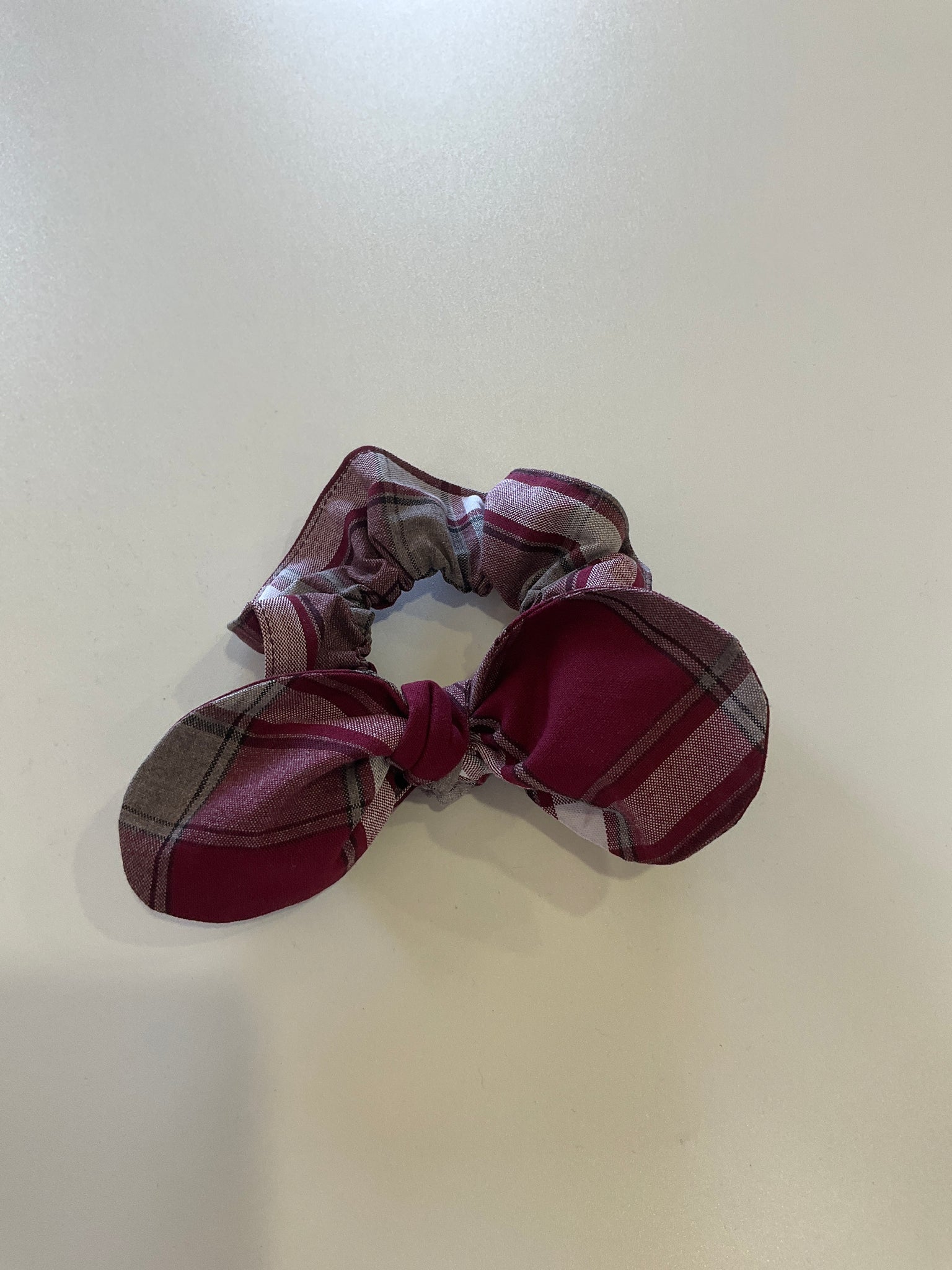 WA/HCA Bow Scrunchie
